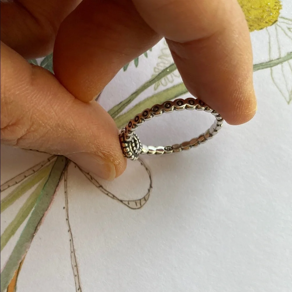 .925 Sterling’s Silver Ring Size 7.5 - Picture 6 of 6